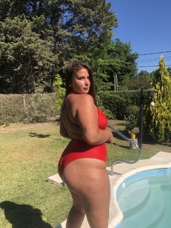 Enteriza Helena Rojo (Talles 36 al 54) en internet