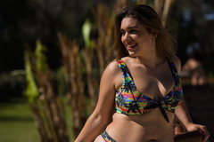 Imagen de Corpiño SOL PALMERAS -reversible- (Talles 85 al 115)