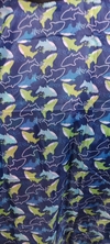 PEINADOR * CAPA DE CORTE DE TELA ESTAMPADA MODELO TIBURONES 3030 - comprar online