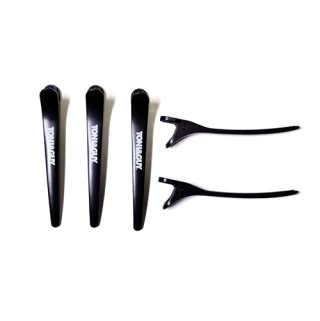 12 BROCHES / SEPARADORES DE PELO DE PLASTICO NEGRO ENGOMADO MARCA TONI & GUY MODELO 1164 en internet