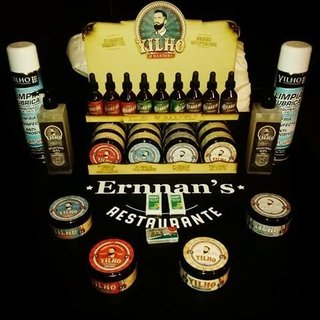 Imagen de CERA POMADA SUAVE BRILLANTE COOL WATER PARA DEFINIR CABELLO Y BARBA MARCA YILHO POR 100 grs. * Barbero
