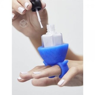ANILLO DE SILICONA PORTA / POSA ENVASE DE ESMALTE * Manicria * Semipermanente * Uñas * (CH)