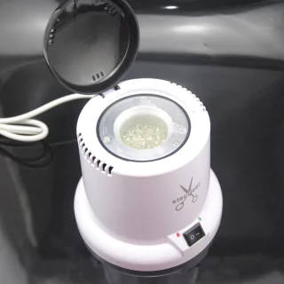 ESTERILIZADOR MARCA TEKNIKPRO MODELO BM1400 DE 121ºC PARA PODOLOGIA, MANICURIA, ETC * CON MICROESFERAS DE CUARZO