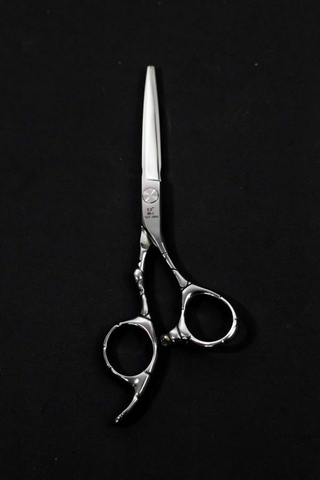 TIJERA V-115 DE 5" MARCA VIGGO PRIME FILO NAVAJA ACERO 440C + ESTUCHE - TODOPELUQUERIAS