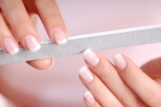 PRIMER CON ACIDO PARA CONSTRUIR UÑAS ACRILICAS MARCA QYM POR 100 ml. - TODOPELUQUERIAS