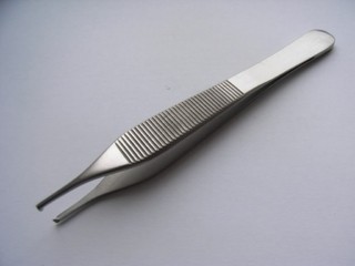 Pinza Adson De 12 Cm. CON DIENTE DE ACERO Quirurgico CIRUGIA General en internet
