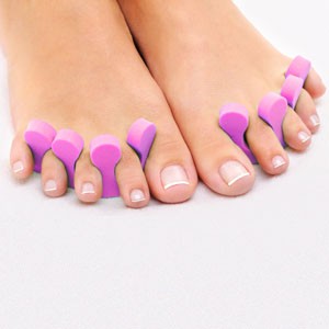 SEPARADOR DE DEDOS PARA ESMALTADO DE UÑAS en internet