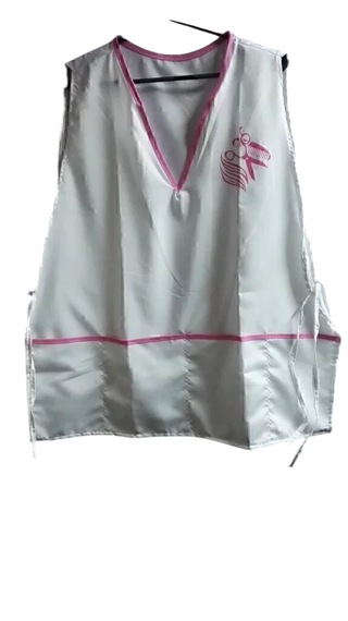 DELANTAL * CHAQUETA PONCHO BLANCO CUELLO V CON BORDE DE COLOR Y ESTAMPADO * REGULABLE CON BOLSILLO