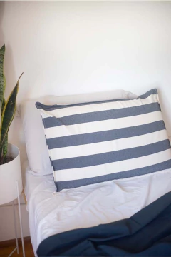 FUNDA DE ALMOHADA TUSOR RAYADO 40X60 - RunForest