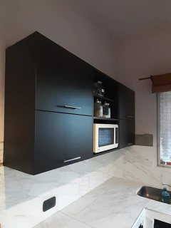 Imagen de Vinilo Negro Mate Alacena y muebles