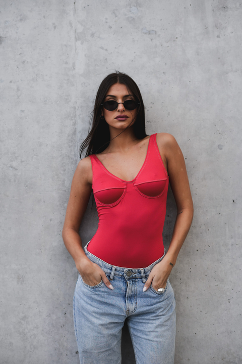 Body Vintage Red