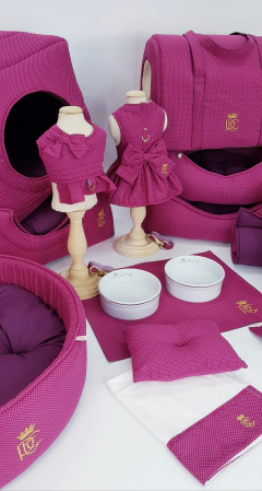 Kit Lençol e Naninha para Cama Pata Chic - Poá Bordô na internet