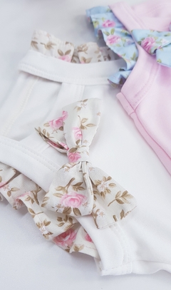 Blusinha Cropped Pata Chic Floral Romantic - Rosa - Pata Chic