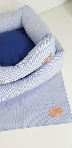 Jogo de Cama Basic M/G + Porta Comedouro Pata Chic - Listra Azul - Pata Chic
