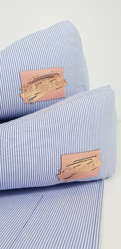 Jogo de Cama Basic M/G + Porta Comedouro Pata Chic - Listra Azul - loja online