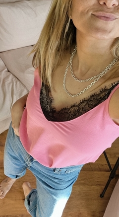 MUSCULOSA LENCERA MAGNOLIA CREPE - Linda de Alma