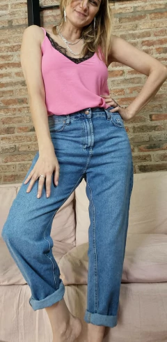 Imagen de MUSCULOSA LENCERA MAGNOLIA CREPE
