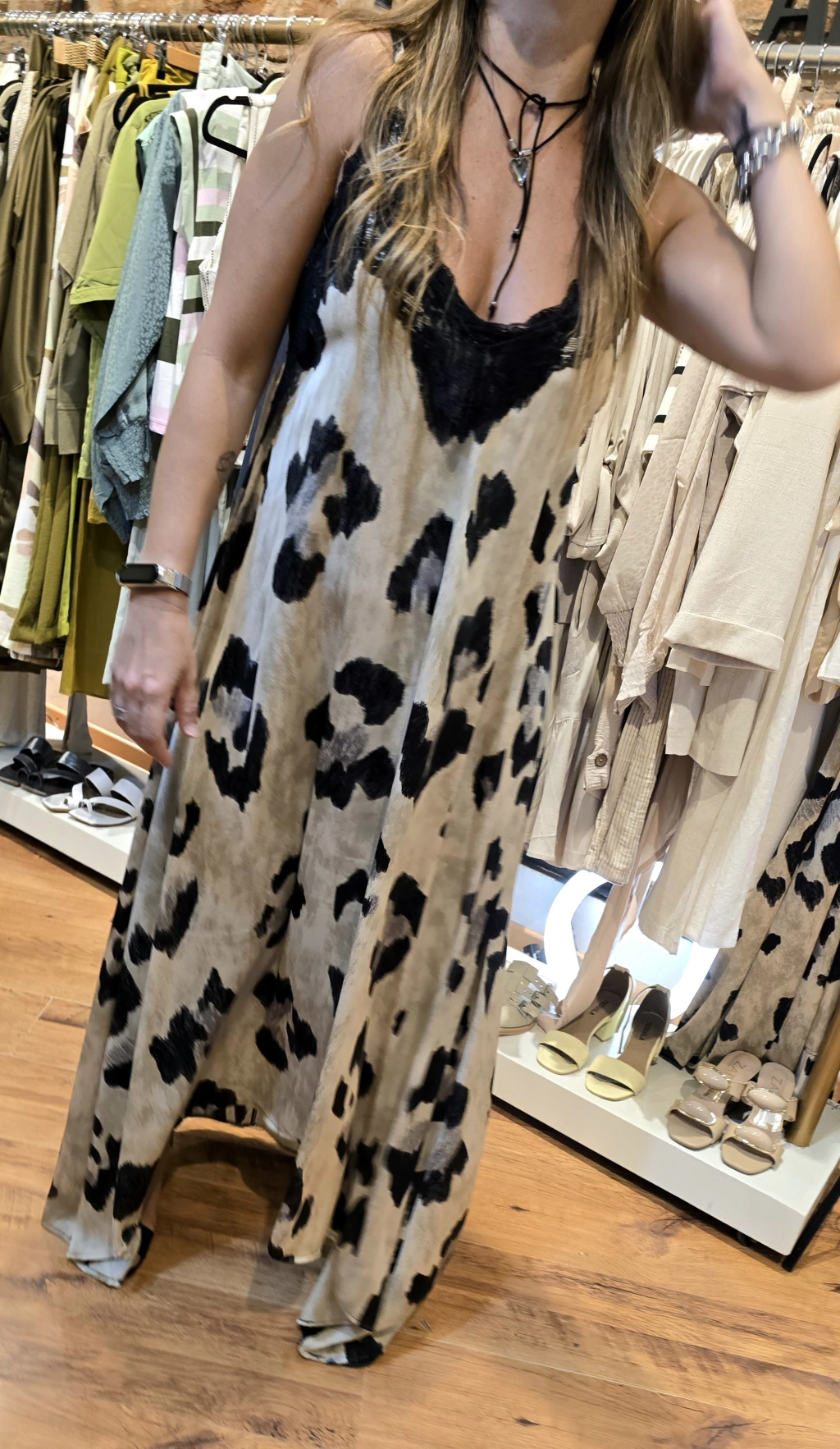 VESTIDO LENCERO TIERRA