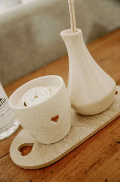 Combo difu + vela corazón + bandeja madera - comprar online