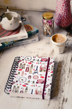 Cuaderno rayado en internet