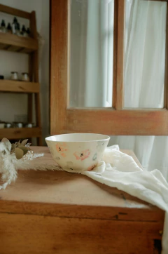 Bowl tamaño M rositas