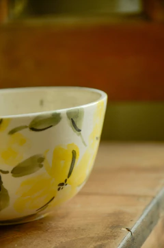 Bowl tamaño L flores amarillas - comprar online