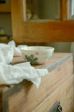 Bowl tamaño S flores azules y rosas - piopio-objetos