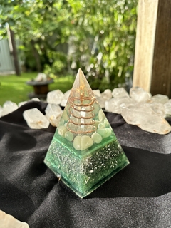 Nubian Green Quartz (P)