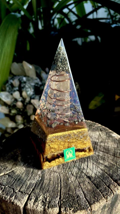 Nubian Pyrite Orgonite - M - @darlanLoureiro