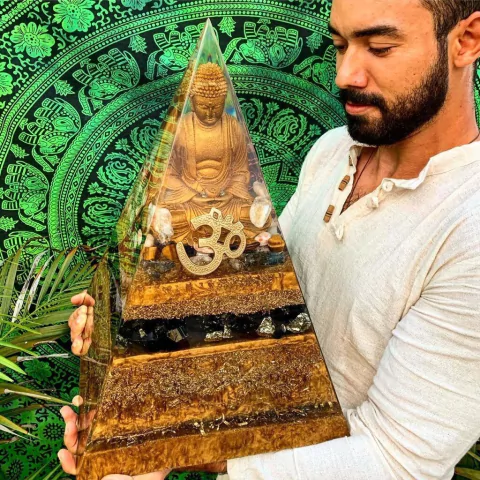 TITAN BUDA ILUMINADO - comprar online