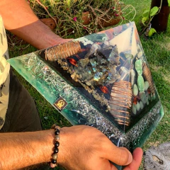 QUÉOPS GREEN RAY - buy online