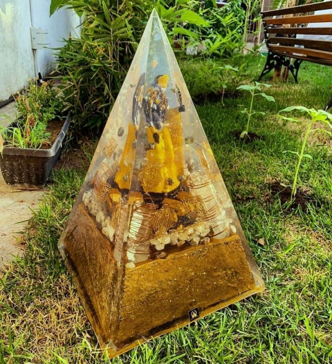 TITAN ORIXÁS: OXUM (MADE TO ORDER)