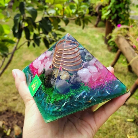 MINI CHEOPS - 2 LINES EMERALD and PINK QUARTZ