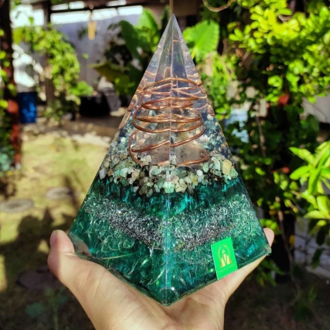 NUBIAN EMERALD CORE (M)