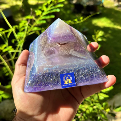 Quéops - Ametista & Selenita - Proteção Espiritual, Limpeza Energética e Elevação da Consciência - comprar online