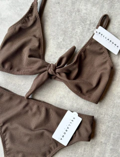 CONJUNTO BIKINI KNOT TEXTURA CHOCOLATE en internet