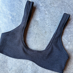 CORPIÑO BIKINI KYLIE BLACK en internet