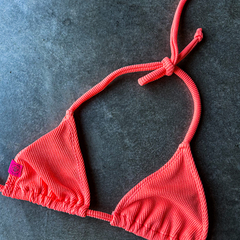 CORPIÑO BIKINI TINI CORAL NEON en internet