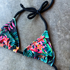 CORPIÑO BIKINI TINI HAWAII en internet