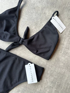CONJUNTO BIKINI KNOT TEXTURA BLACK - BELLAROMA