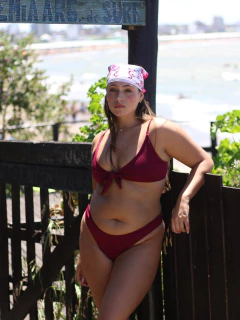 CONUNTO BIKINI KNOT TEXTURA MALBEC - BELLAROMA