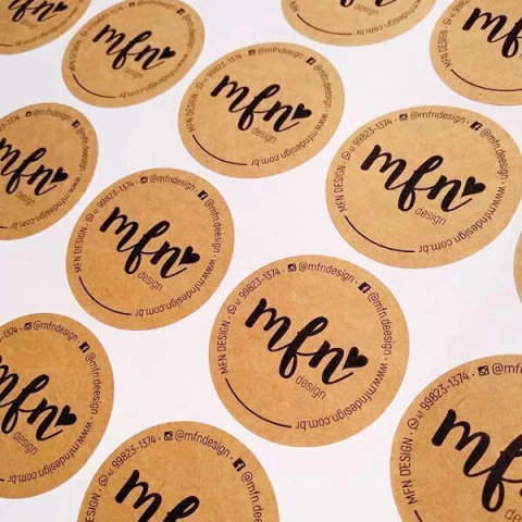 Adesivo Papel Kraft 7x7cm | Personalizado