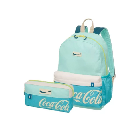 Combo BTS CC Coca-Cola Refreshing Green Mochila y Neceser - comprar online