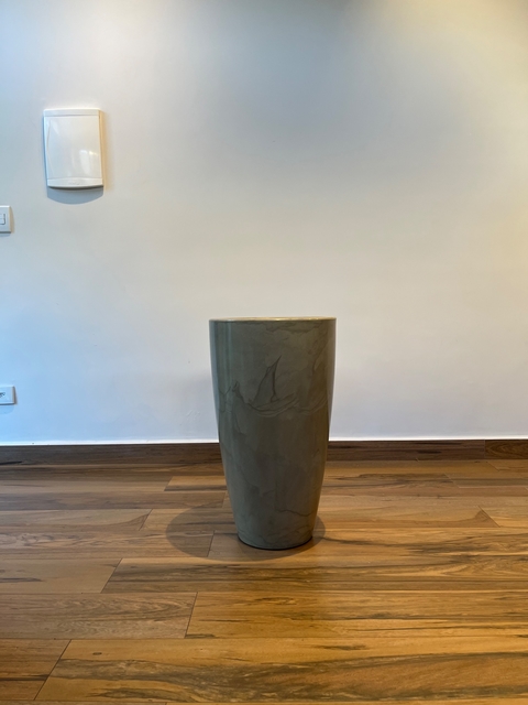 Vaso de Polietileno 70x40 Cimento Queimado