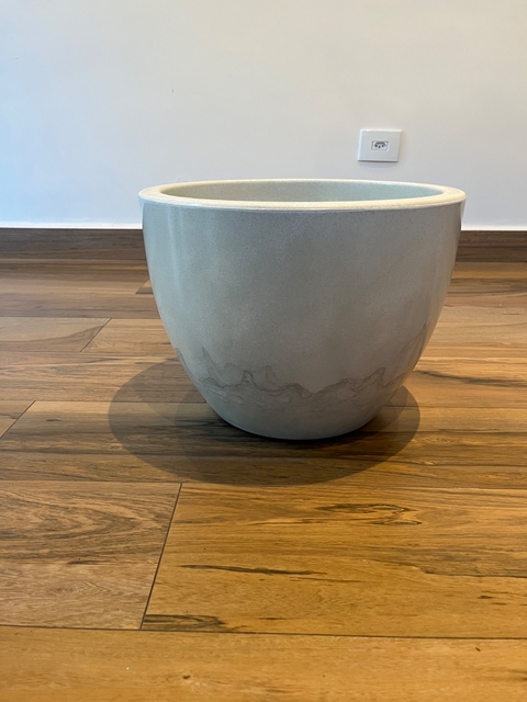 vaso de polietileno 40cm Branco off-white marmorizado