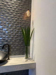 Imagem do Vaso de vidro com x 7 Folhas de Fórmio permanente - 75cm