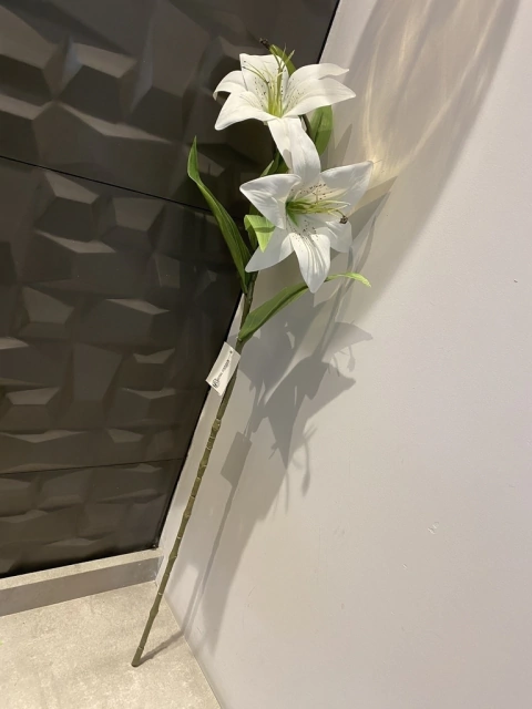 Lirio Artificial 73cm Branco