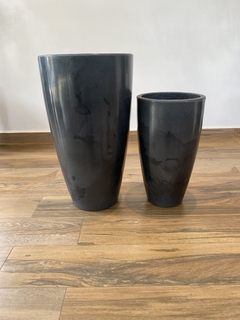 Vaso De Polietileno 53X30Cm Grafite - Cristal Garden