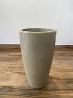 Vaso de Polietileno 53x30cm Cimento Queimado na internet