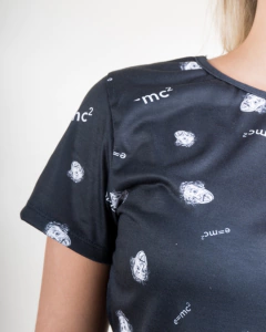 Einstein T-Shirt na internet